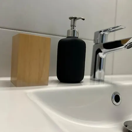 Spacieux 100m2 Avec 3 3 Sdb *